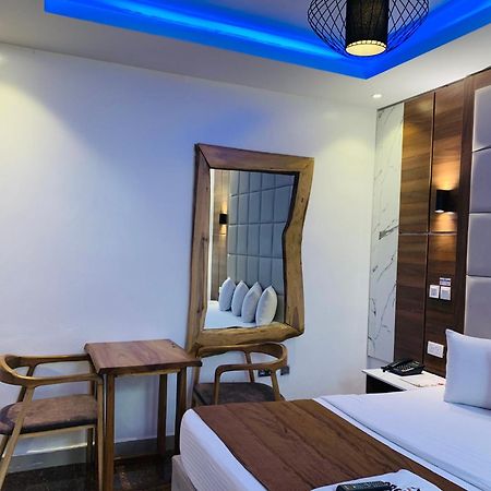 Presken Hotels @ Freedom Way, Lekki Buitenkant foto