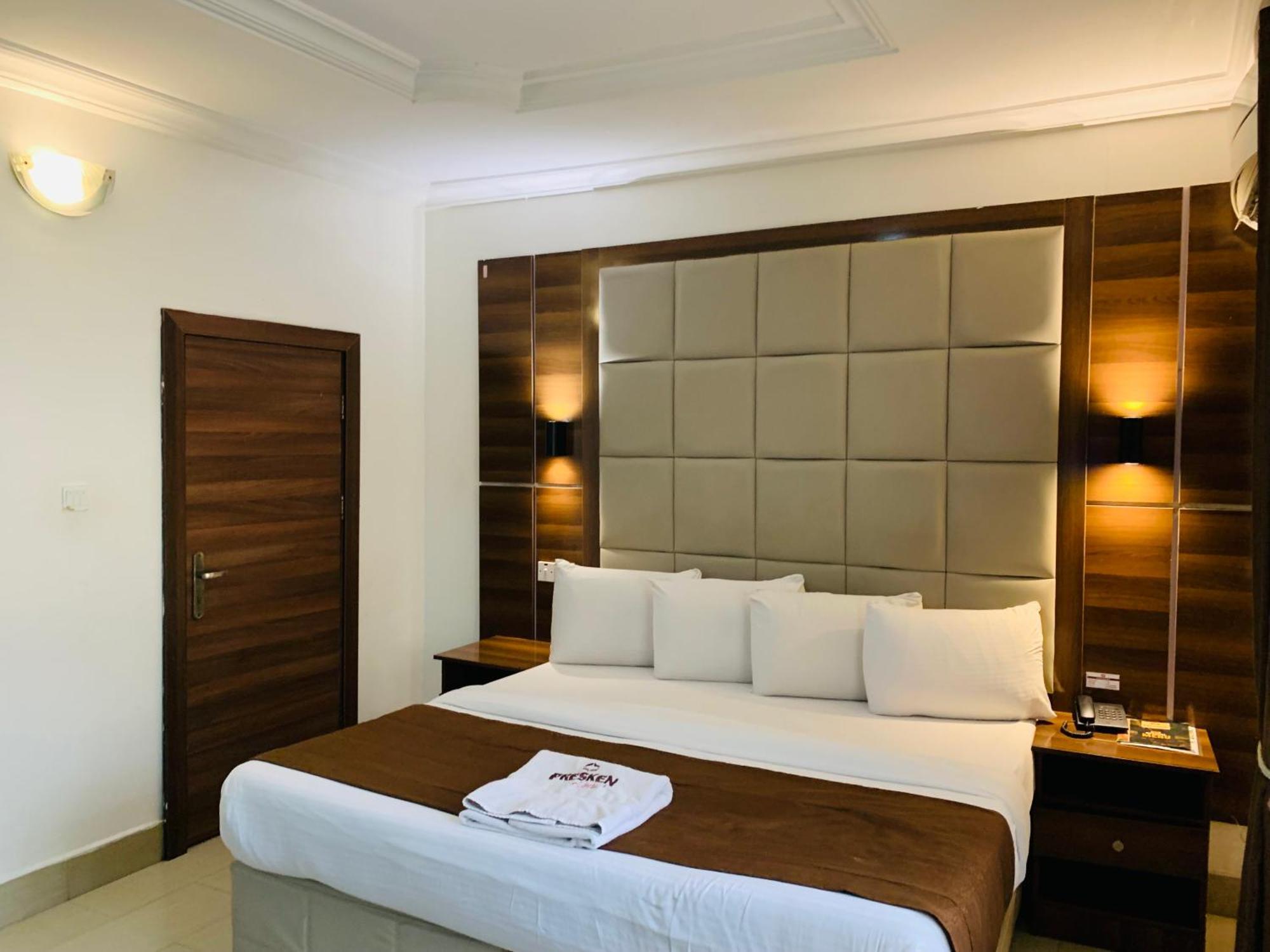 Presken Hotels @ Freedom Way, Lekki Buitenkant foto