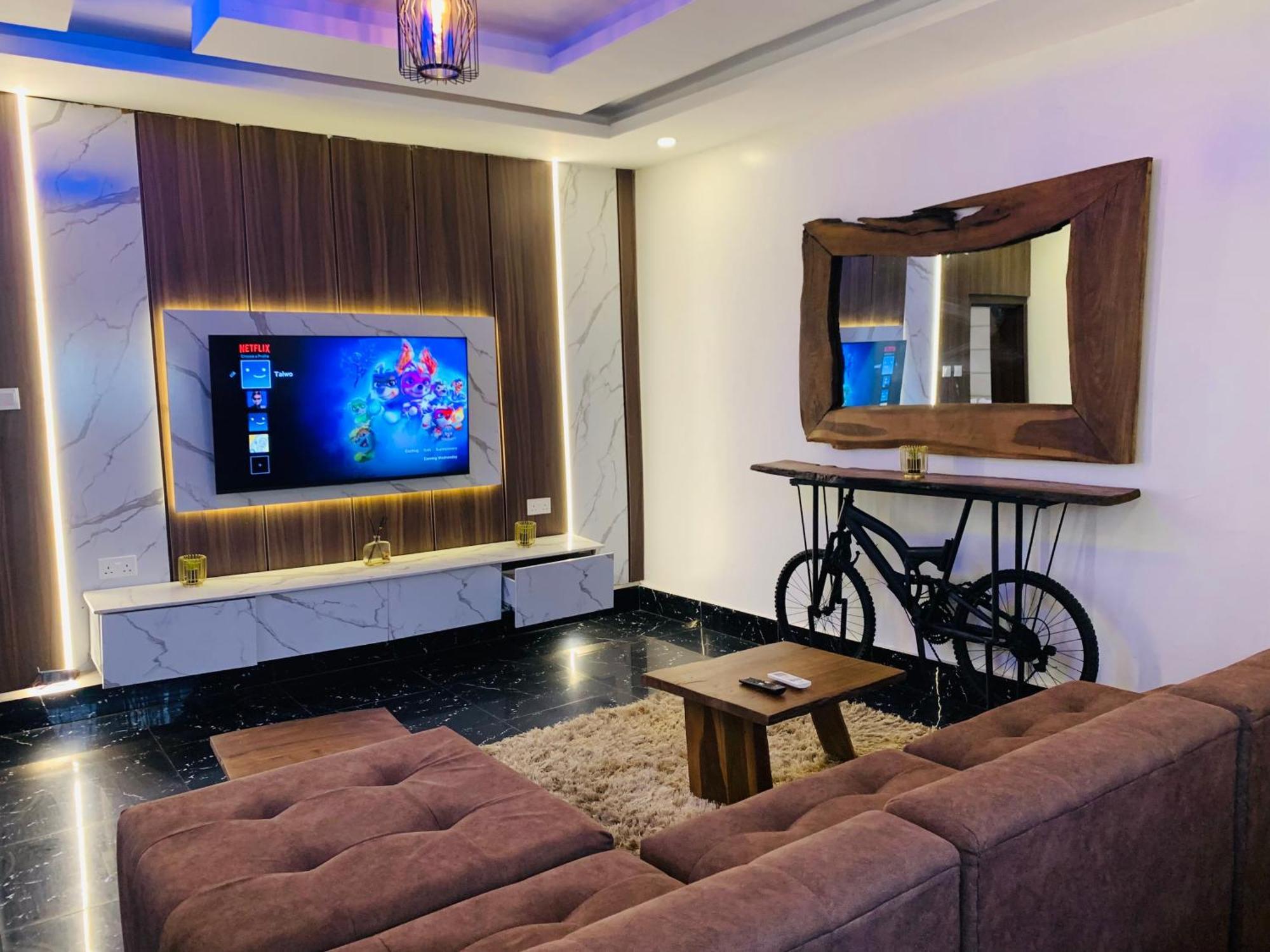Presken Hotels @ Freedom Way, Lekki Buitenkant foto